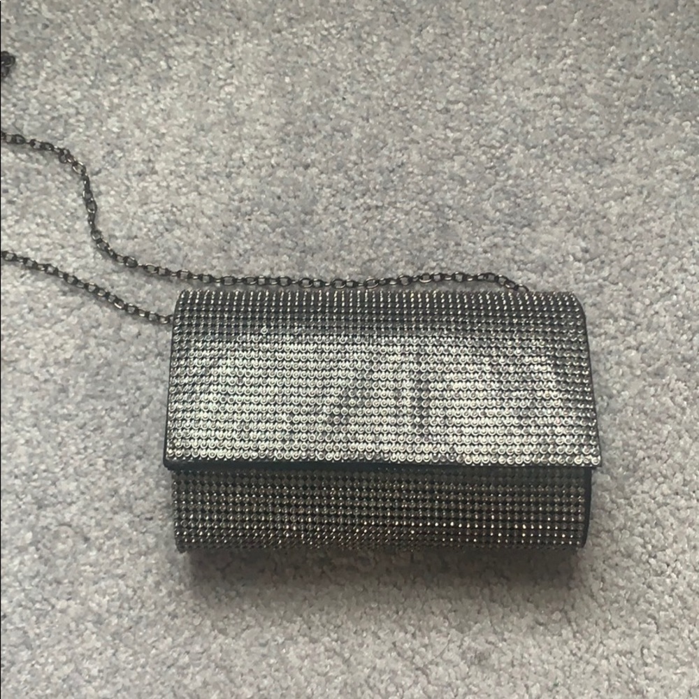 Rhinestone clutch purse with chain